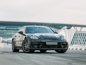 Panamera black 2021